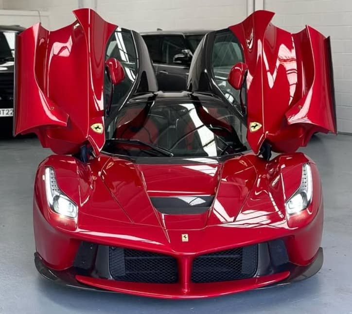 Extra car 9
