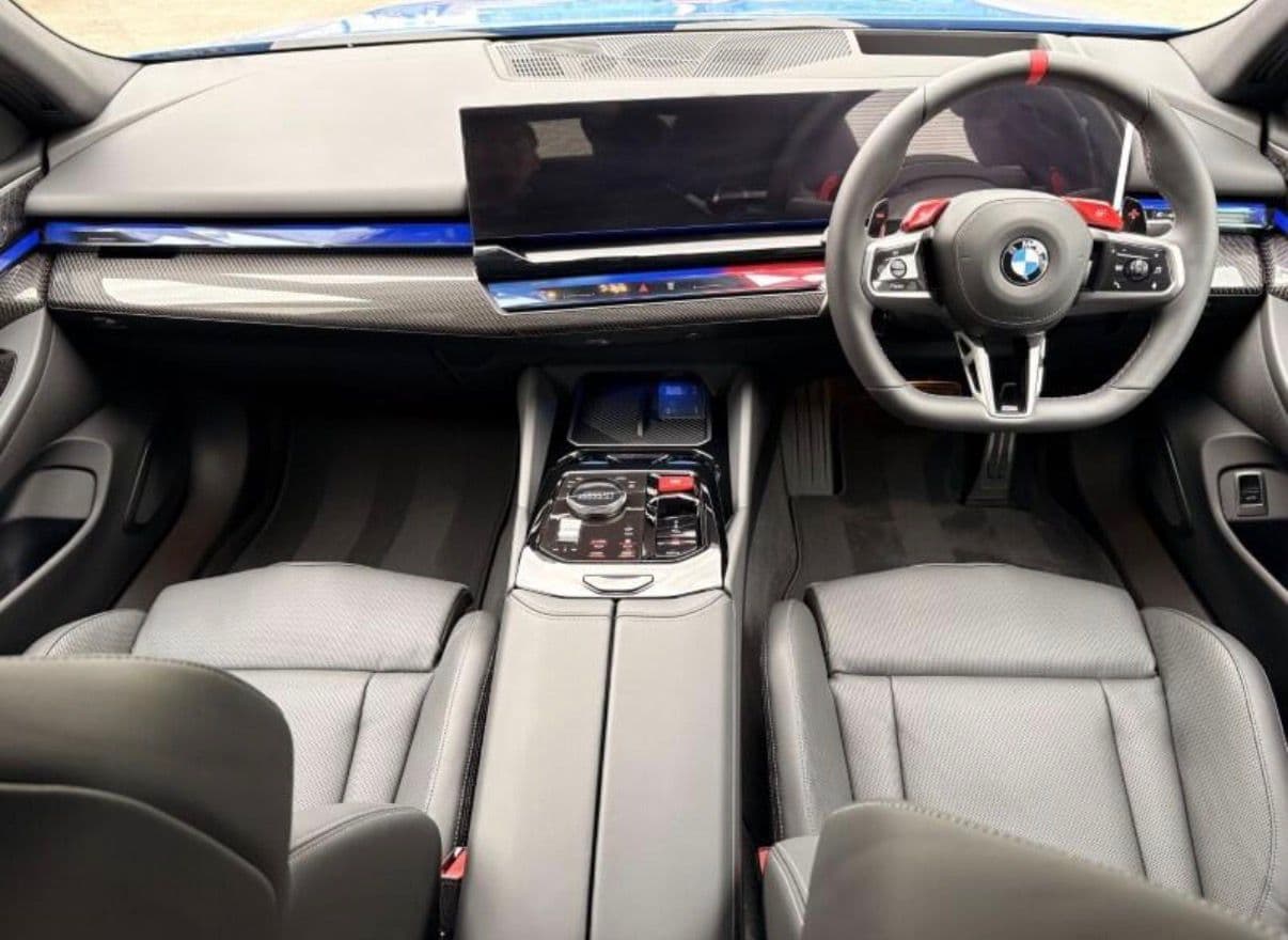 BMW M5 Saloon