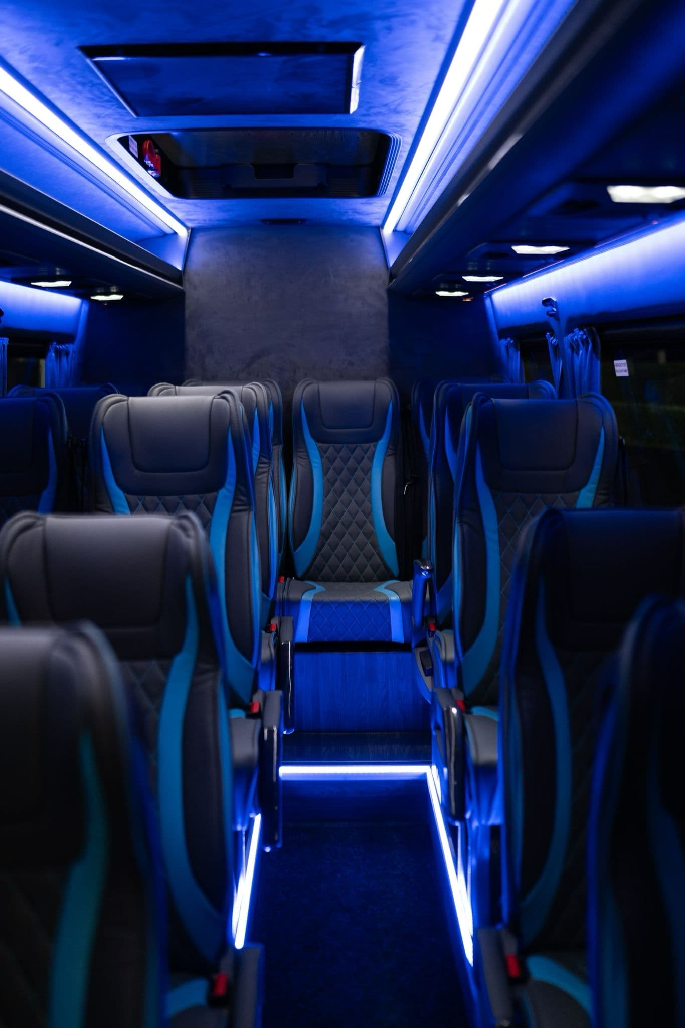 Sse Mini Bus Mercedes VIP Minibus Hire | POA | Vitesse Supercars
